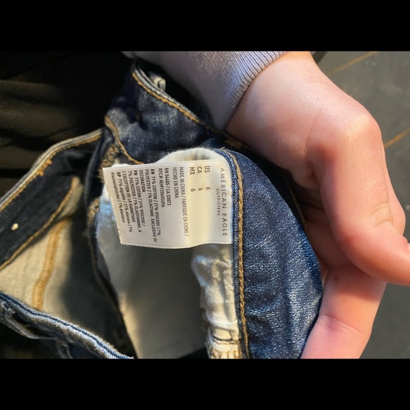 american eagle jean shorts - Picture 3 of 3